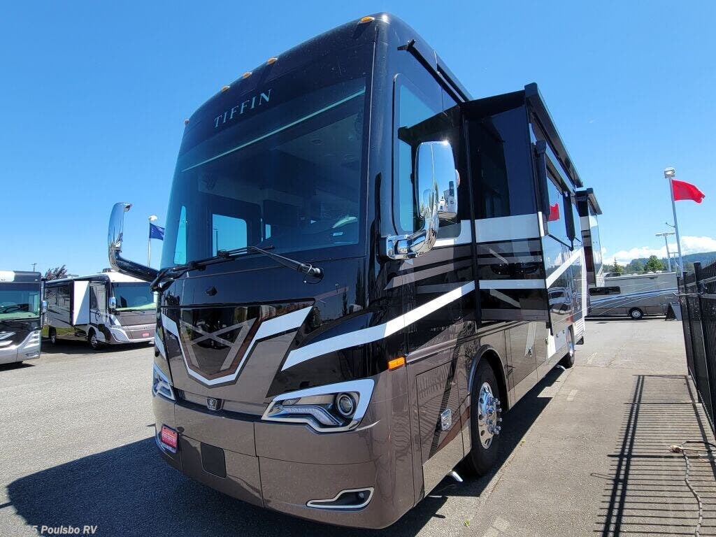 Call now about this 2025 Tiffin Allegro Bus 35CP! 2025 Tiffin Allegro Bus 35CP - New Class A For Sale by Poulsbo RV in Sumner, Washington features Awning