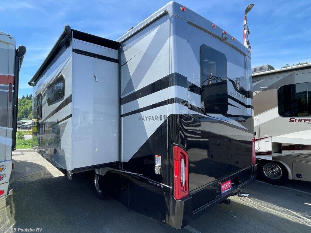 Contact us now about this 2025 Tiffin Wayfarer 25RW! 2025 Wayfarer 25RW by Tiffin from Poulsbo RV in Sumner, Washington