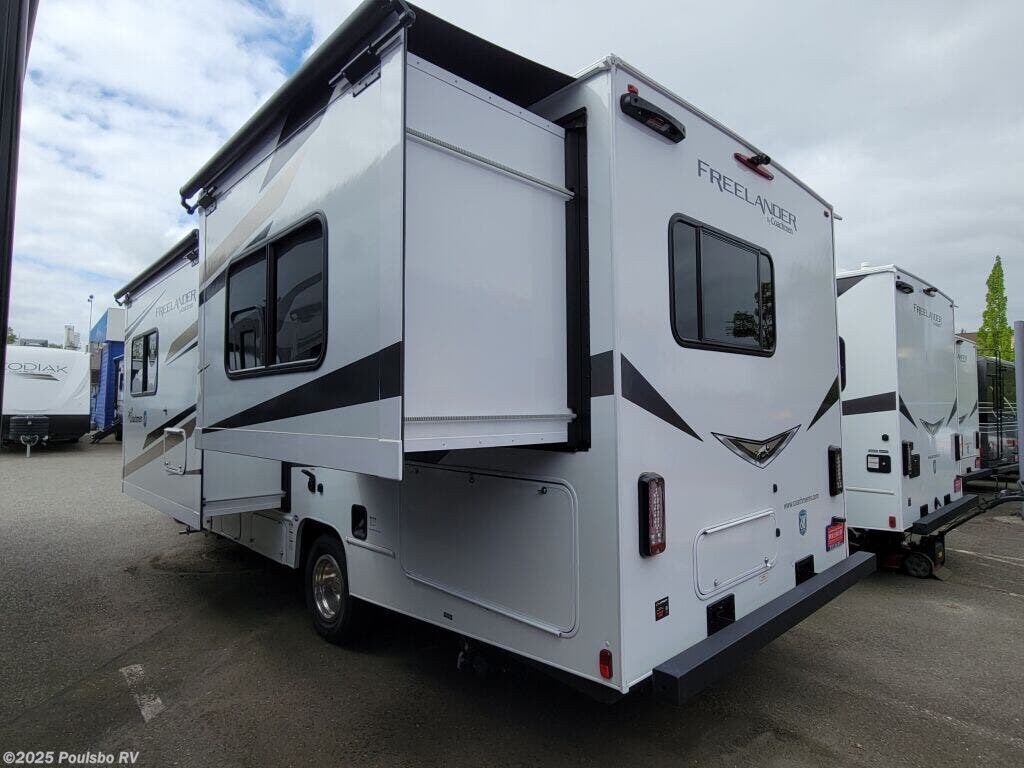 Contact us now about this 2025 Coachmen Freelander 26DS! 2025 Freelander 26DS by Coachmen from Poulsbo RV in Sumner, Washington
