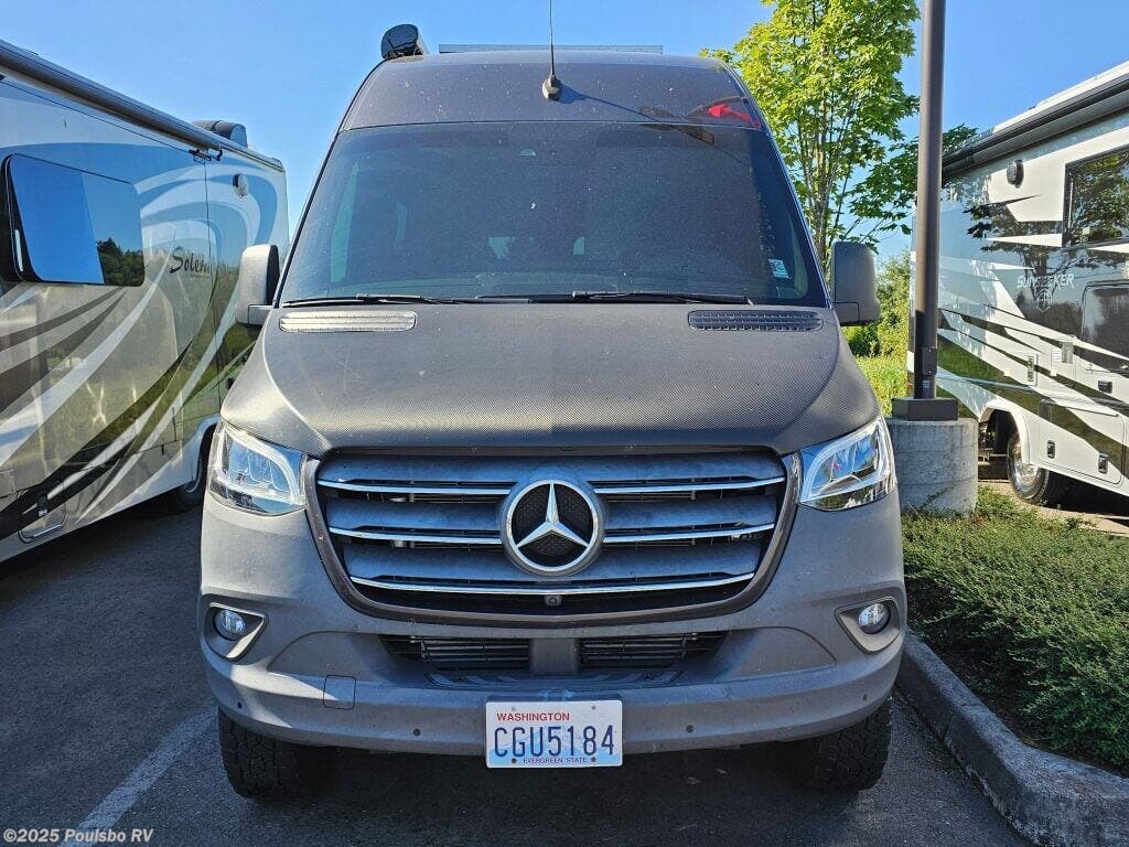 Call now about this 2022 Pleasure-Way Rekon 4x4! 2022 Pleasure-Way Rekon 4x4 - Used Class B For Sale by Poulsbo RV in Sumner, Washington features Awning