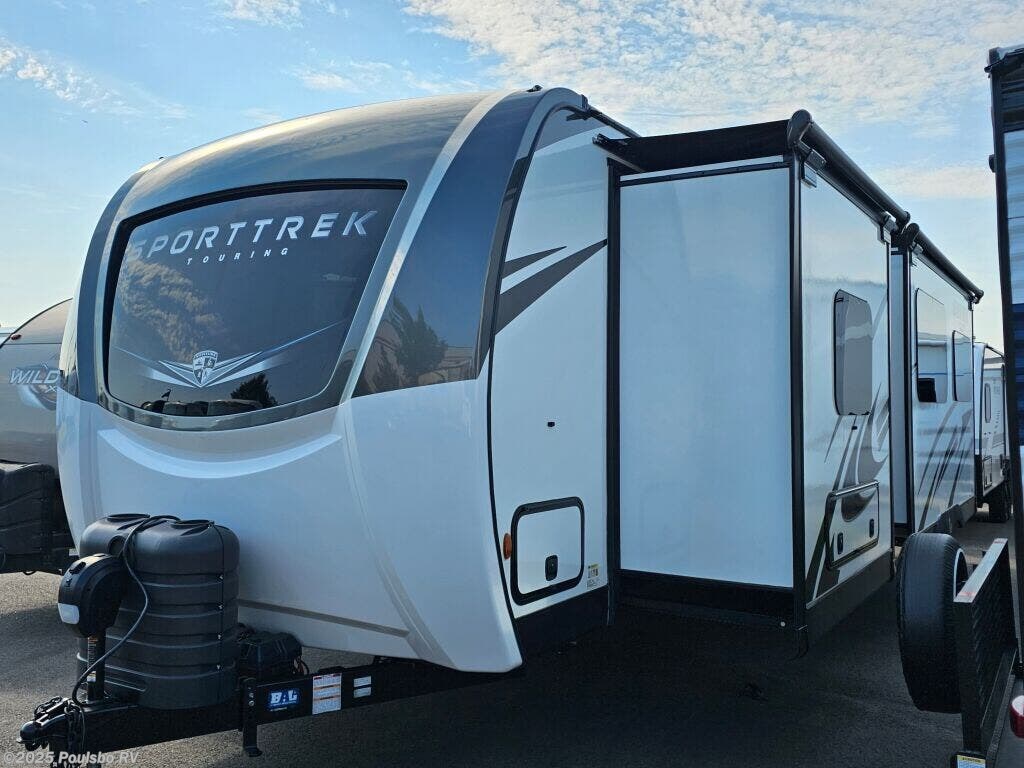 Contact us now about this 2023 Venture Sporttrek Touring Edition STT302VRB! 2023 Sporttrek Touring Edition STT302VRB by Venture from Poulsbo RV in Sumner, Washington