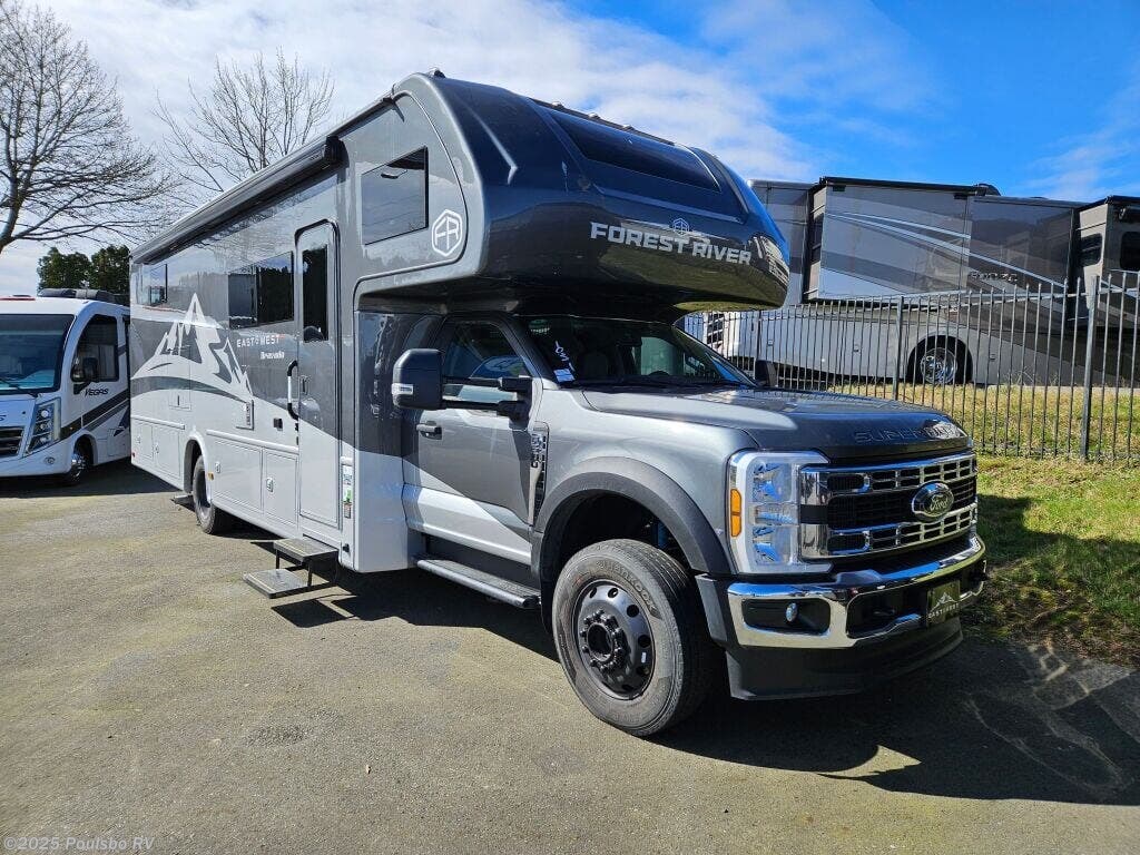 Email now about this 2025 East to West Bravado 33DS! New 2025 East to West Bravado 33DS available in Sumner, Washington