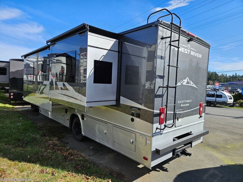 Contact us now about this 2025 East to West Bravado 33DS! 2025 Bravado 33DS by East to West from Poulsbo RV in Sumner, Washington