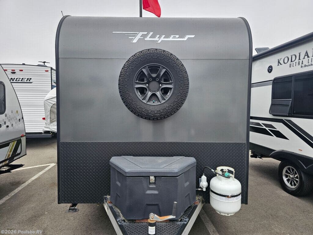 Call now about this 2022 inTech Flyer DISCOVER! 2022 inTech Flyer DISCOVER - Used Travel Trailer For Sale by Poulsbo RV in Sumner, Washington