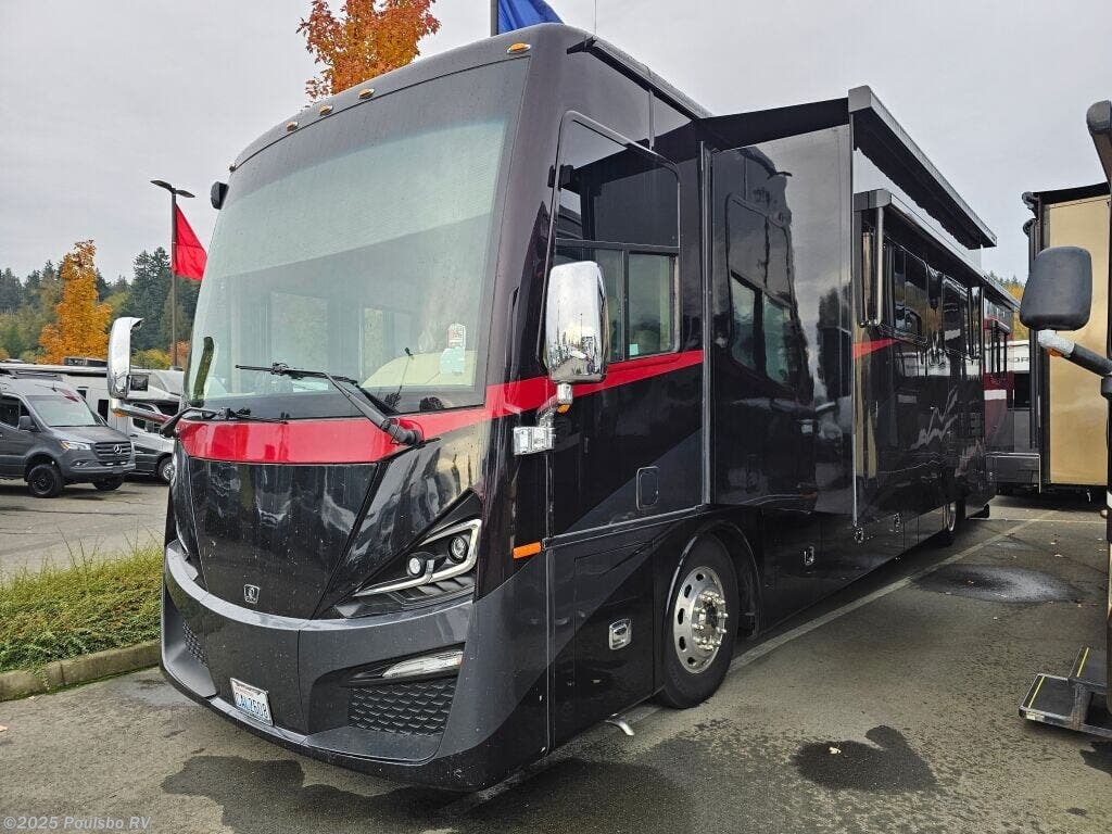 Contact us now about this 2021 Tiffin Phaeton 40AH! 2021 Phaeton 40AH by Tiffin from Poulsbo RV in Sumner, Washington