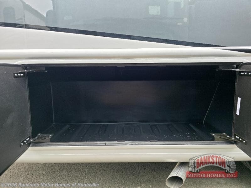 New 2025 Thor Motor Coach Omni XG32 available in Huntsville, Alabama