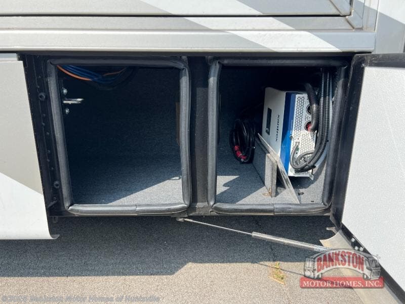 Contact us now about this 2023 Newmar Bay Star 3629! 2023 Bay Star 3629 by Newmar from Bankston Motor Homes of Huntsville in Huntsville, Alabama