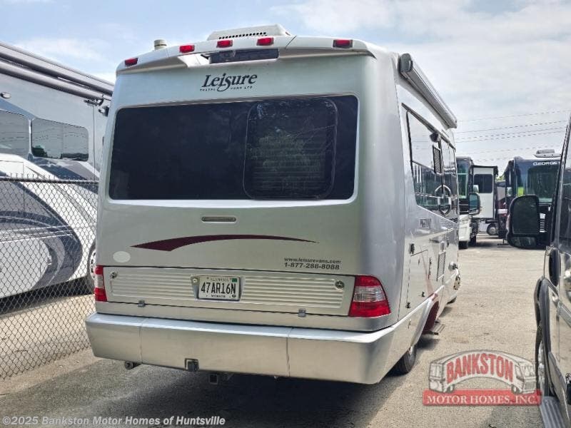 Contact us now about this 2010 Leisure Travel Freedom II Serenity ! 2010 Freedom II Serenity by Leisure Travel from Bankston Motor Homes of Huntsville in Huntsville, Alabama