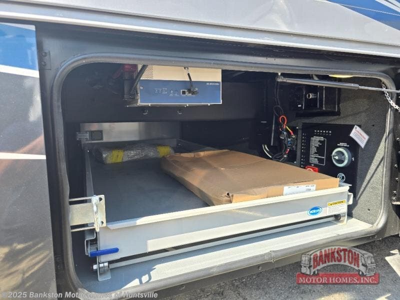 Contact us now about this 2026 Tiffin Allegro Red 37 BA! 2026 Allegro Red 37 BA by Tiffin from Bankston Motor Homes of Huntsville in Huntsville, Alabama