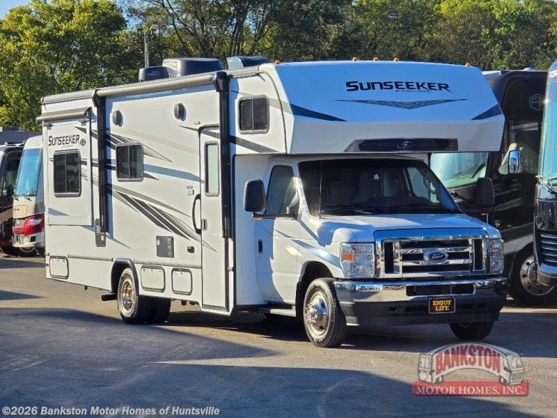 Email now about this 2024 Forest River Sunseeker LE 2550DSLE Ford! Used 2024 Forest River Sunseeker LE 2550DSLE Ford available in Huntsville, Alabama