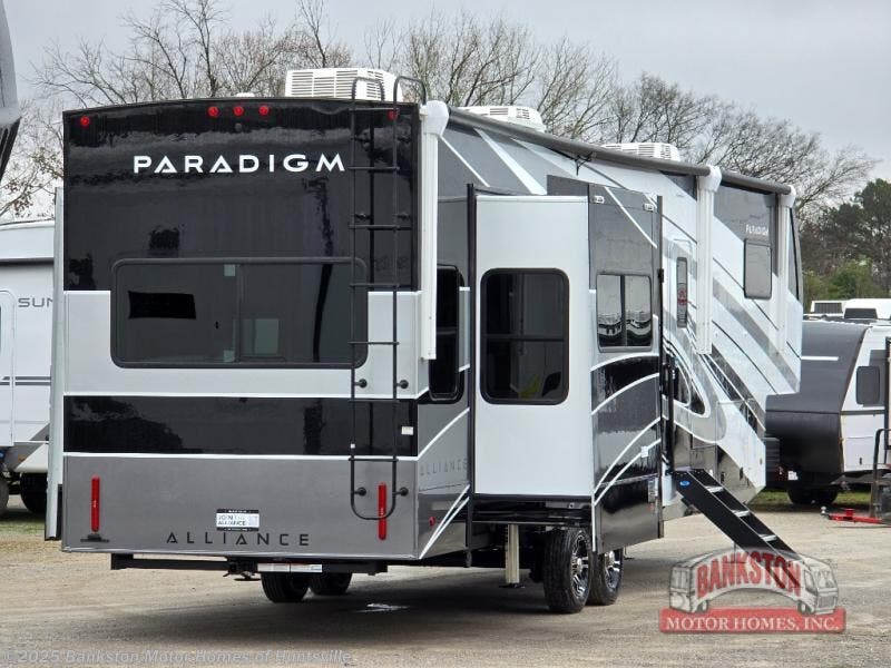 Contact us now about this 2026 Alliance RV Paradigm 388SP! 2026 Paradigm 388SP by Alliance RV from Bankston Motor Homes of Huntsville in Huntsville, Alabama