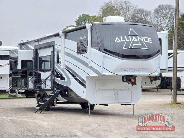 Email now about this 2026 Alliance RV Paradigm 388SP! New 2026 Alliance RV Paradigm 388SP available in Huntsville, Alabama