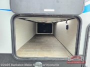 Contact us now about this 2020 Forest River Cherokee Arctic Wolf Suite 3550! 2020 Cherokee Arctic Wolf Suite 3550 by Forest River from Bankston Motor Homes of Huntsville in Huntsville, Alabama