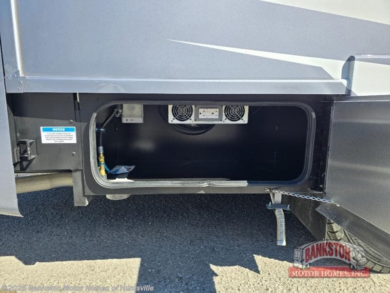 New 2026 Tiffin Wayfarer 25 XLW available in Huntsville, Alabama