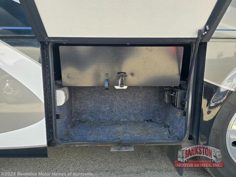 Used 2019 Newmar Canyon Star 3927 available in Huntsville, Alabama