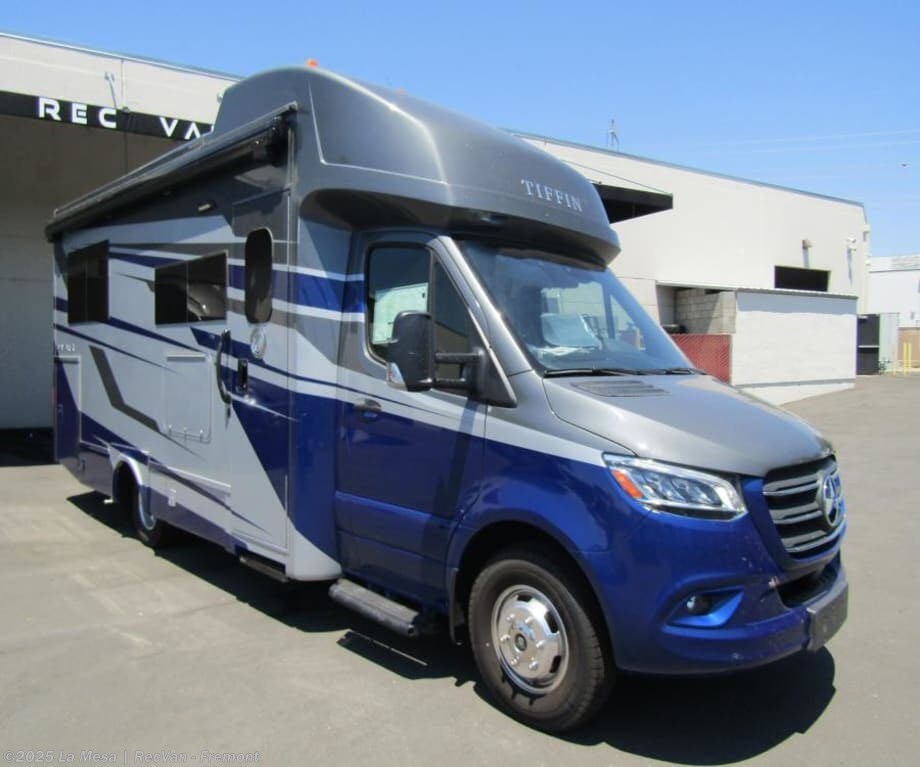 Email now about this 2026 Tiffin Wayfarer 25XLW! New 2026 Tiffin Wayfarer 25XLW available in Fremont, California