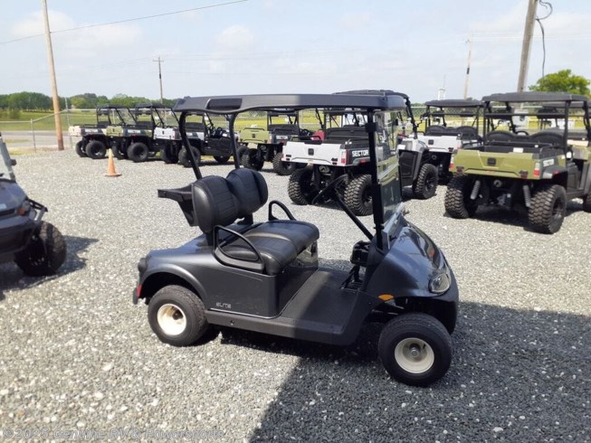2022 Miscellaneous E-Z-GO Freedom® RXV® ELiTE™ Lithium Metallic Charc 2022 Miscellaneous E-Z-GO Freedom® RXV® ELiTE™ Lithium Metallic Charc
