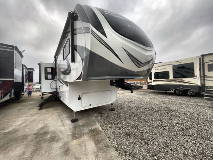 Used 2022 Grand Design Solitude 3950BH available in Rockwall, Texas