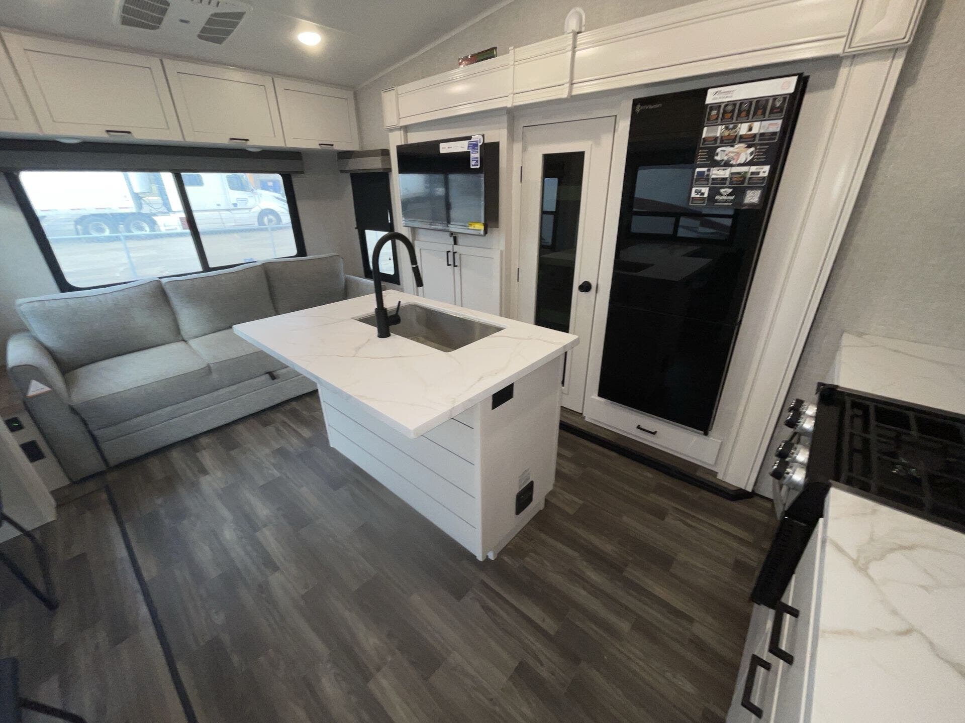 New 2025 Highland Ridge Open Range Roamer LIGHT 244RLS available in Rockwall, Texas