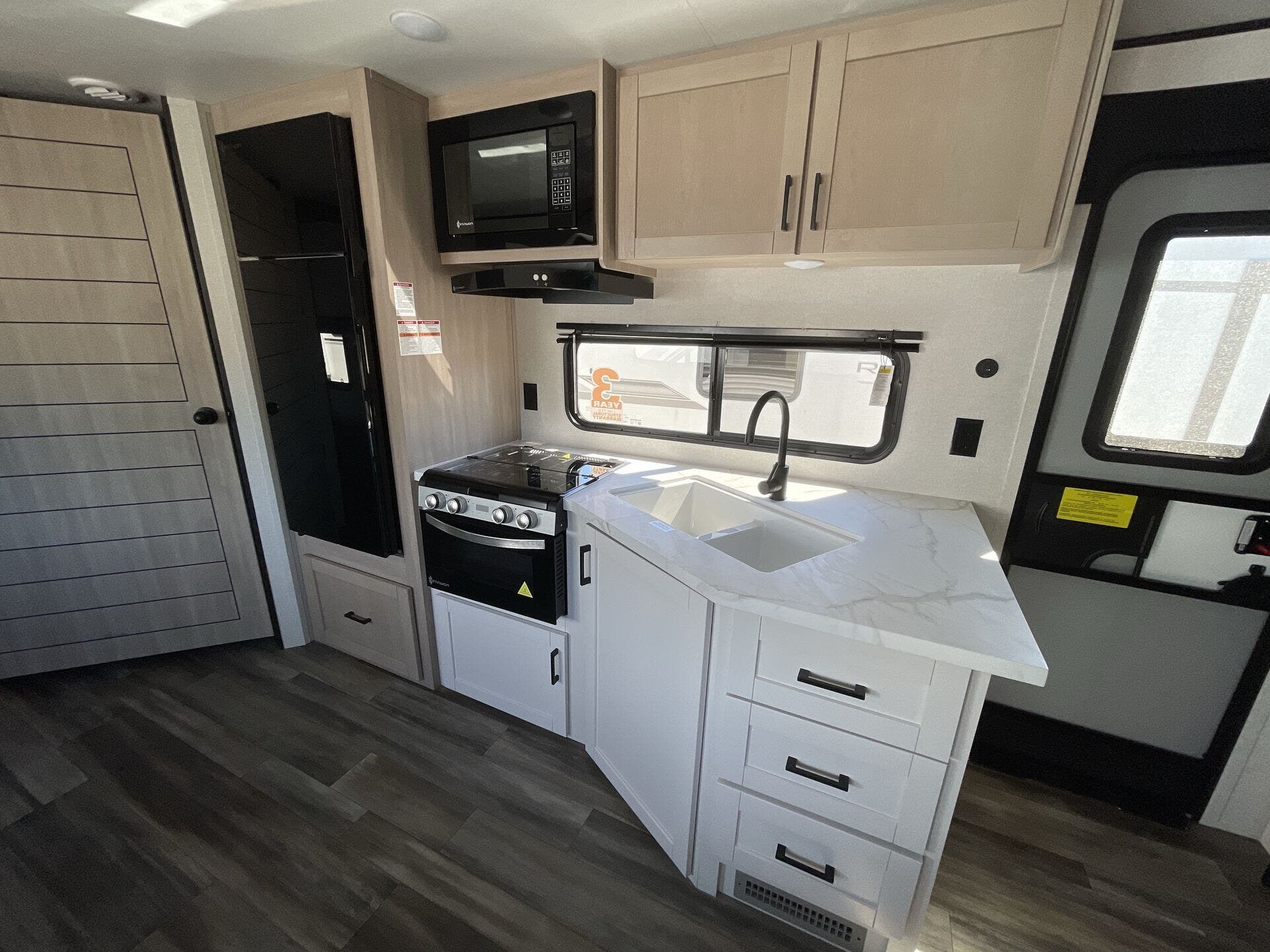 New 2026 Highland Ridge Open Range CONV 27BPS available in Rockwall, Texas