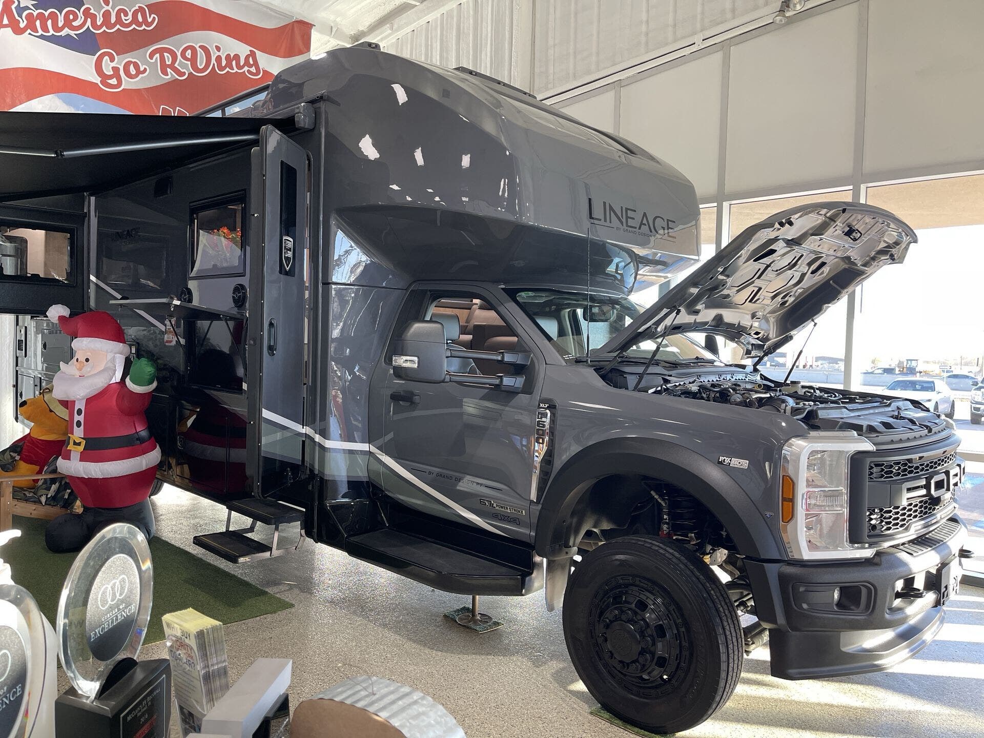 Email now about this 2026 Grand Design Lineage 31ZW! New 2026 Grand Design Lineage 31ZW available in Rockwall, Texas