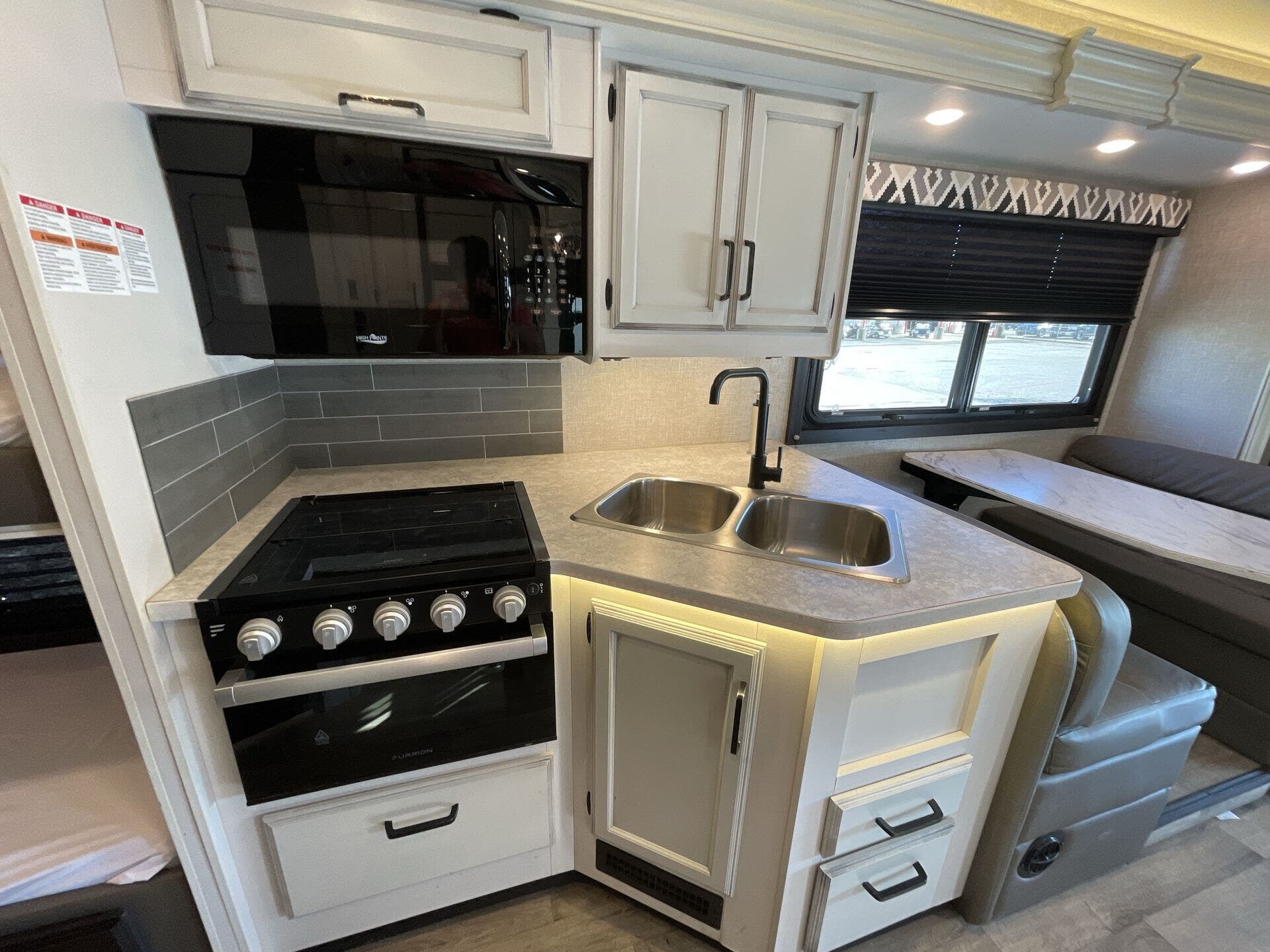 Call now about this 2022 Jayco Redhawk 31F! 2022 Jayco Redhawk 31F - Used Class C For Sale by McClain's RV Rockwall in Rockwall, Texas