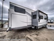Contact us now about this 2018 Highland Ridge Open Range 374bhs! 2018 Open Range 374bhs by Highland Ridge from Blue Compass RV Dallas in Mesquite, Texas