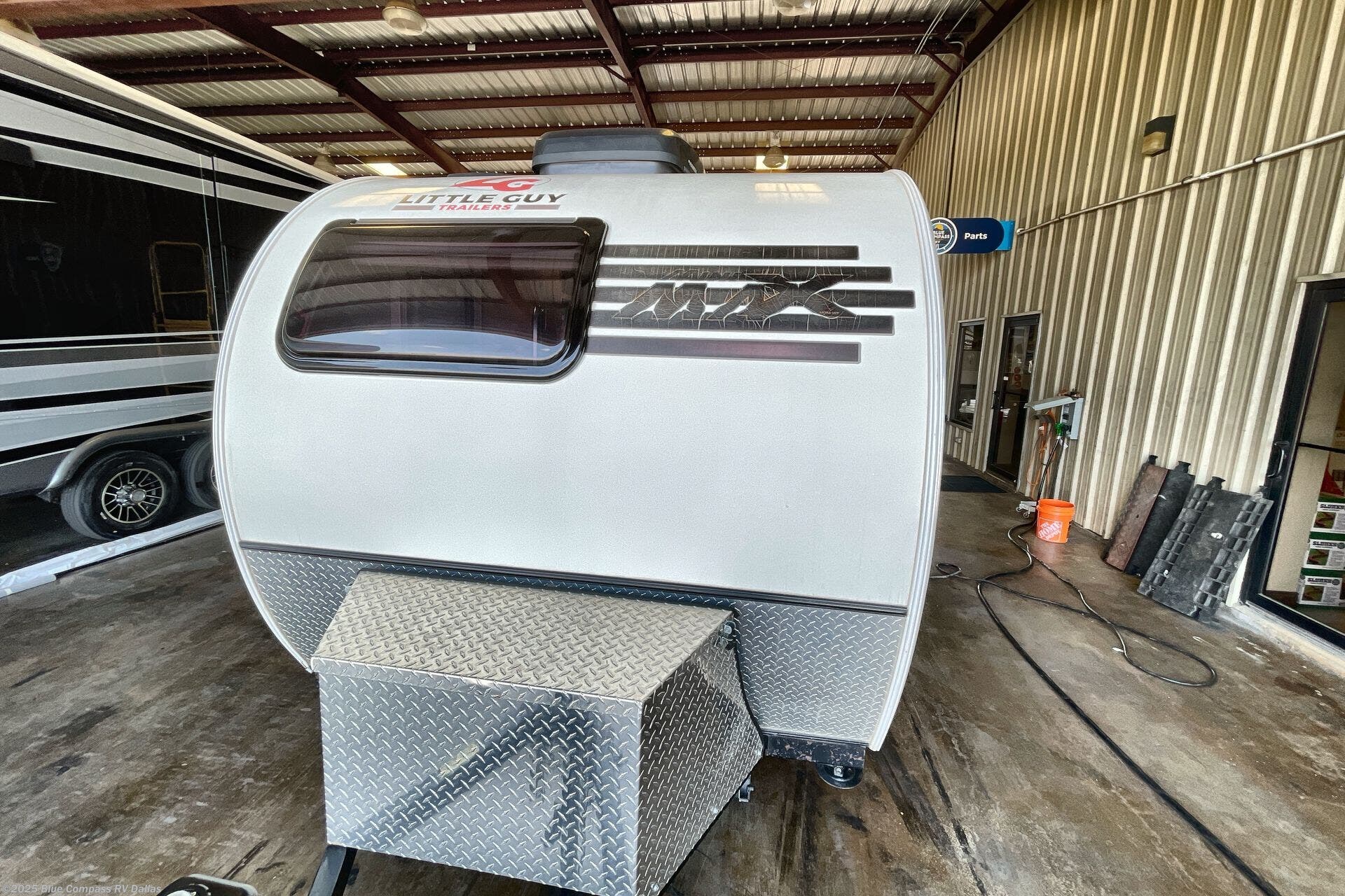 Call now about this 2021 Little Guy Mini Max Extreme! 2021 Little Guy Mini Max Extreme - Used Travel Trailer For Sale by Blue Compass RV Dallas in Mesquite, Texas