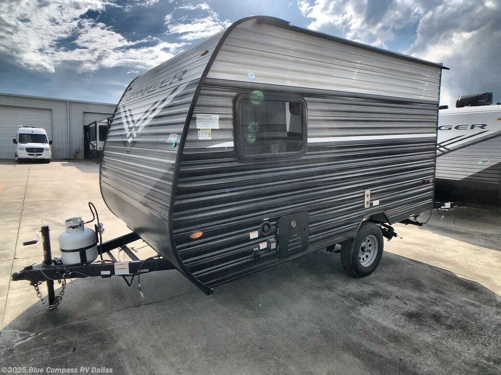 Contact us now about this 2026 CrossRoads Zinger Lite 12RD! 2026 Zinger Lite 12RD by CrossRoads from Blue Compass RV Dallas in Mesquite, Texas