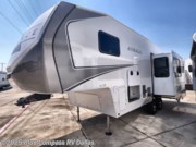 Contact us now about this 2026 Alliance RV Avenue All-Access 23ML! 2026 Avenue All-Access 23ML by Alliance RV from Blue Compass RV Dallas in Mesquite, Texas