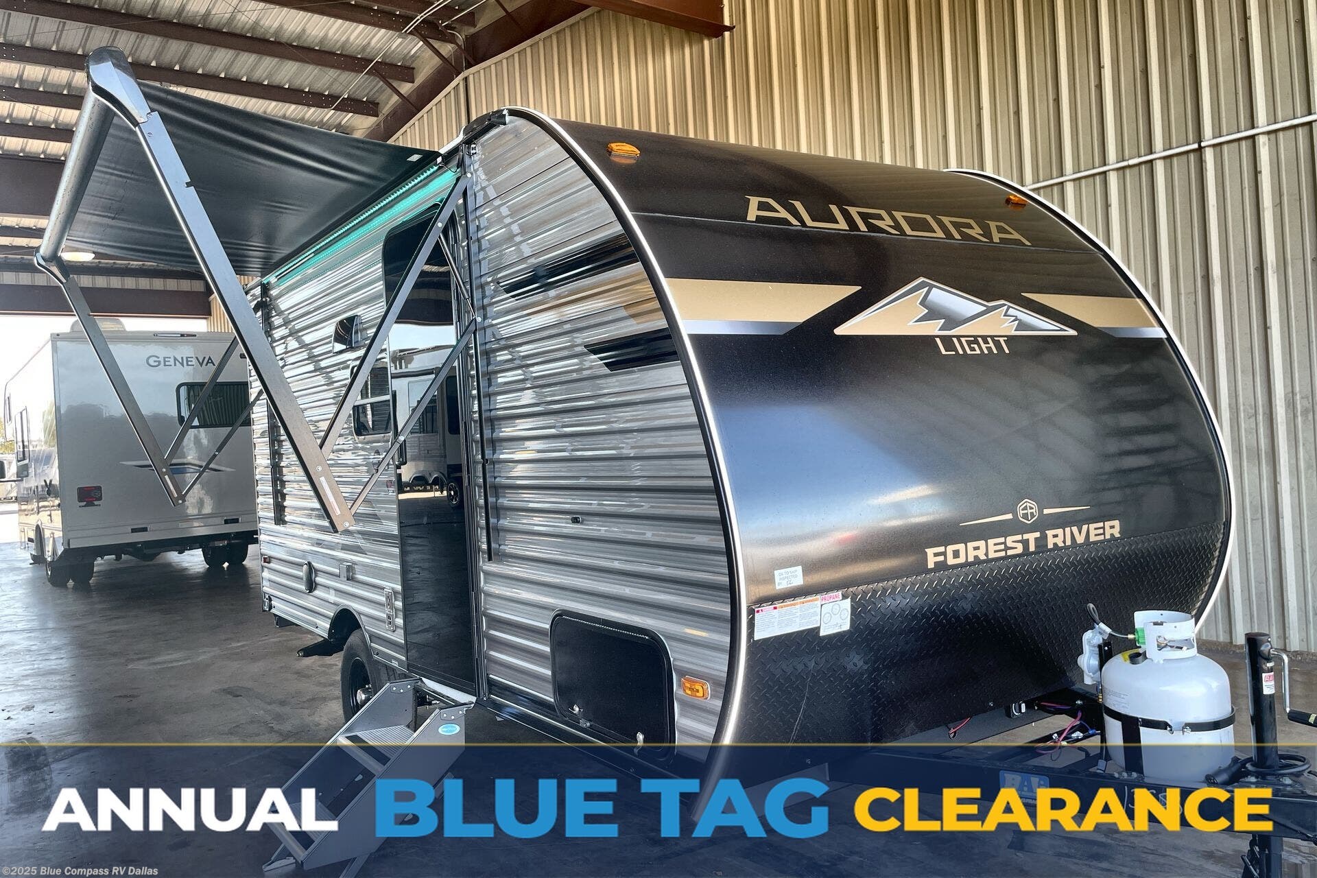 Email now about this 2026 Forest River Aurora Light 16BHX! New 2026 Forest River Aurora Light 16BHX available in Mesquite, Texas