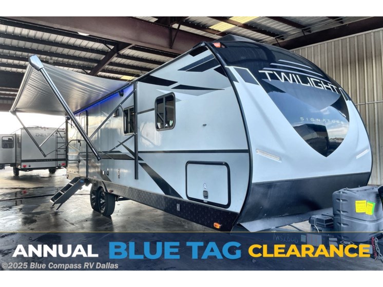 Email now about this 2021 Cruiser RV Twilight Signature 2800! Used 2021 Cruiser RV Twilight Signature 2800 available in Mesquite, Texas
