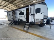 Call now about this 2025 Forest River Rockwood Ultra Lite 2616BH! 2025 Forest River Rockwood Ultra Lite 2616BH - New Travel Trailer For Sale by Blue Compass RV San Antonio in San Antonio, Texas