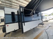 New 2025 CrossRoads Zinger 340RE available in San Antonio, Texas