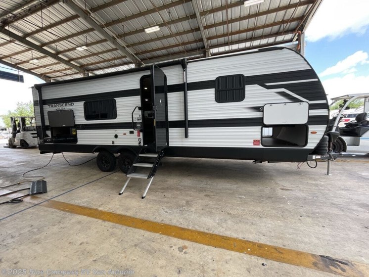 Email now about this 2026 Grand Design Transcend Xplor 26BHX! New 2026 Grand Design Transcend Xplor 26BHX available in San Antonio, Texas