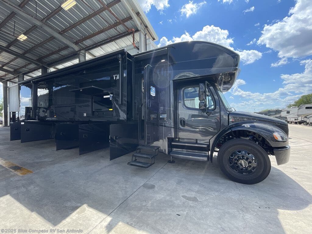 Email now about this 2026 Jayco Seneca 37L! New 2026 Jayco Seneca 37L available in San Antonio, Texas