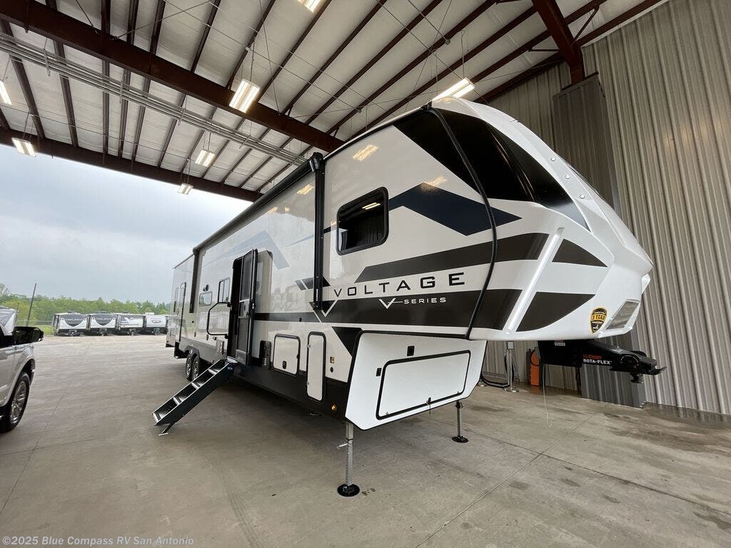 Contact us now about this 2026 Dutchmen Voltage V-Series 3800! 2026 Voltage V-Series 3800 by Dutchmen from Blue Compass RV San Antonio in San Antonio, Texas