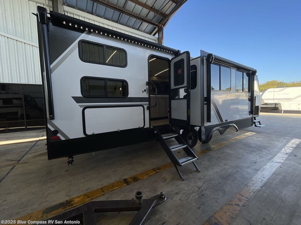 New 2026 Grand Design Imagine 3210BH available in San Antonio, Texas