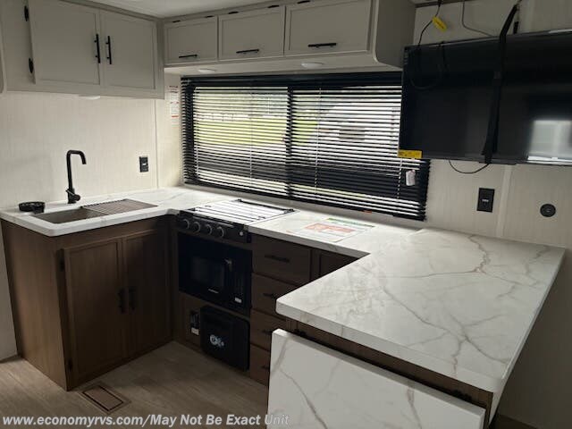 New 2025 Prime Time Avenger 25MKO available in Mechanicsville, Maryland