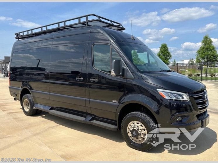 Email now about this 2024 Midwest Daycruiser D6 Standard 4x4! New 2024 Midwest Daycruiser D6 Standard 4x4 available in Baton Rouge, Louisiana