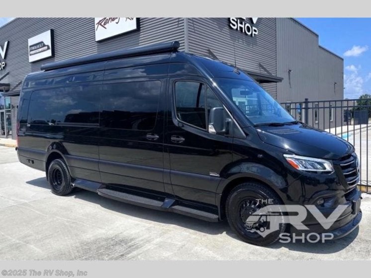 Email now about this 2025 Midwest Luxe Cruiser D6! New 2025 Midwest Luxe Cruiser D6 available in Baton Rouge, Louisiana