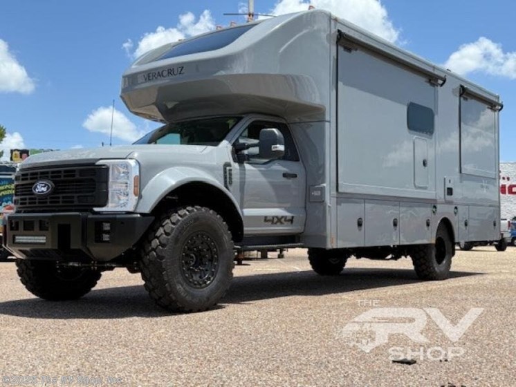 Email now about this 2025 Renegade Veracruz 32VDS! New 2025 Renegade Veracruz 32VDS available in Baton Rouge, Louisiana