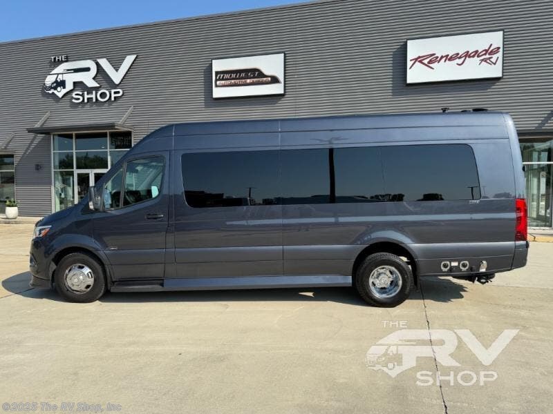 Contact us now about this 2023 Midwest Daycruiser D6! 2023 Daycruiser D6 by Midwest from The RV Shop, Inc in Baton Rouge, Louisiana