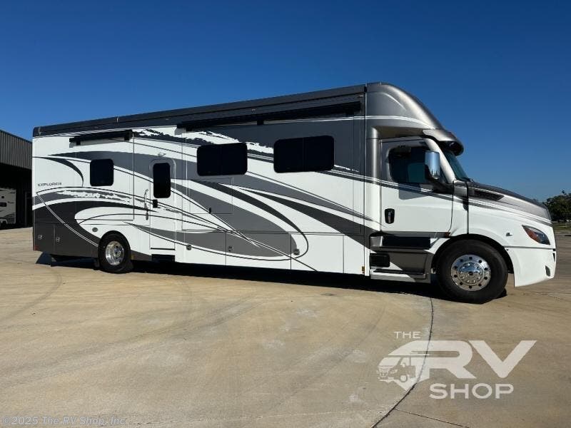 Email now about this 2024 Renegade Explorer 40ERB! Used 2024 Renegade Explorer 40ERB available in Baton Rouge, Louisiana