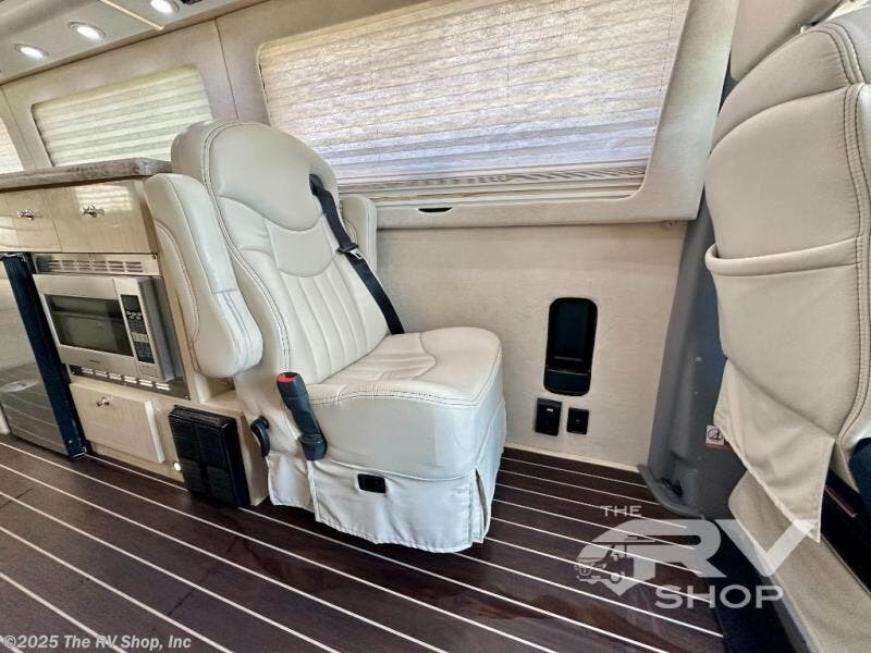 Used 2015 Airstream Interstate Lounge EXT Lounge EXT available in Baton Rouge, Louisiana