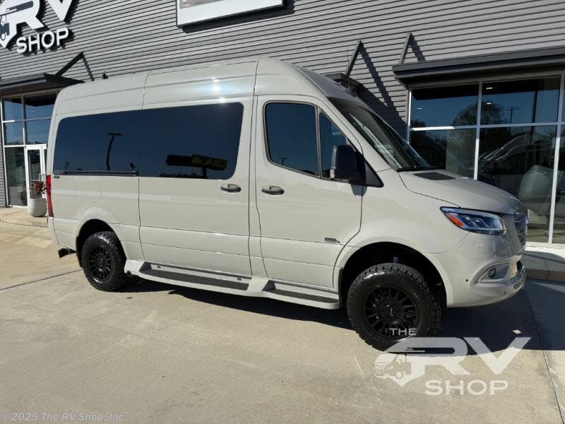 Email now about this 2025 Midwest Day Cruiser D4! Used 2025 Midwest Day Cruiser D4 available in Baton Rouge, Louisiana