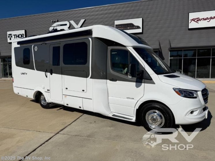 Email now about this 2026 Leisure Travel Unity U24MBL! New 2026 Leisure Travel Unity U24MBL available in Baton Rouge, Louisiana