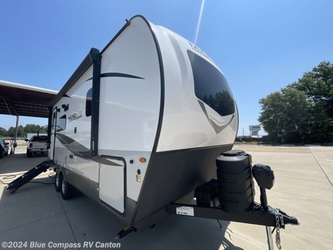 2023 Flagstaff Micro Lite 22FBS by Forest River from Blue Compass RV Canton in Wills Point, Texas
