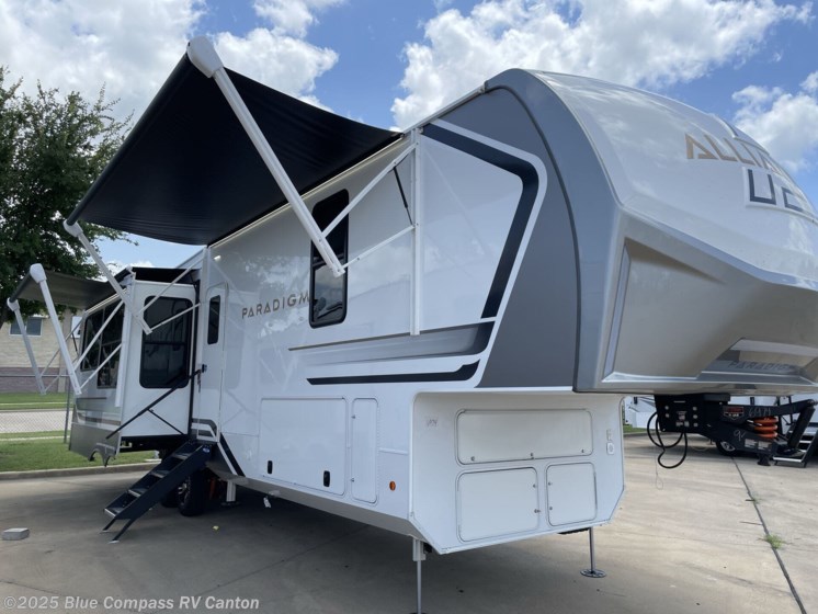 Email now about this 2026 Alliance RV Paradigm 340RL! New 2026 Alliance RV Paradigm 340RL available in Wills Point, Texas