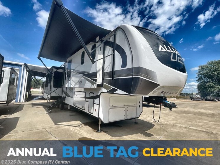 Email now about this 2024 Alliance RV Paradigm 382RK! Used 2024 Alliance RV Paradigm 382RK available in Wills Point, Texas